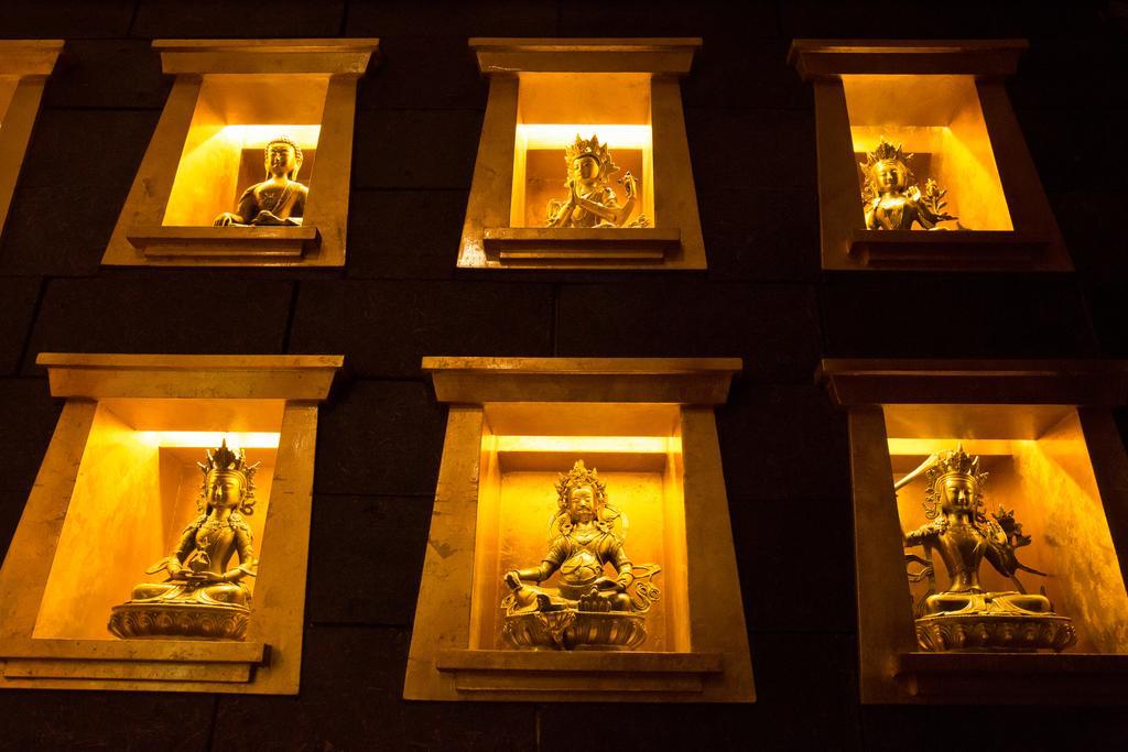 Chengdu Tibetan Hotel-Free Welcome Tibetan Tea المظهر الخارجي الصورة
